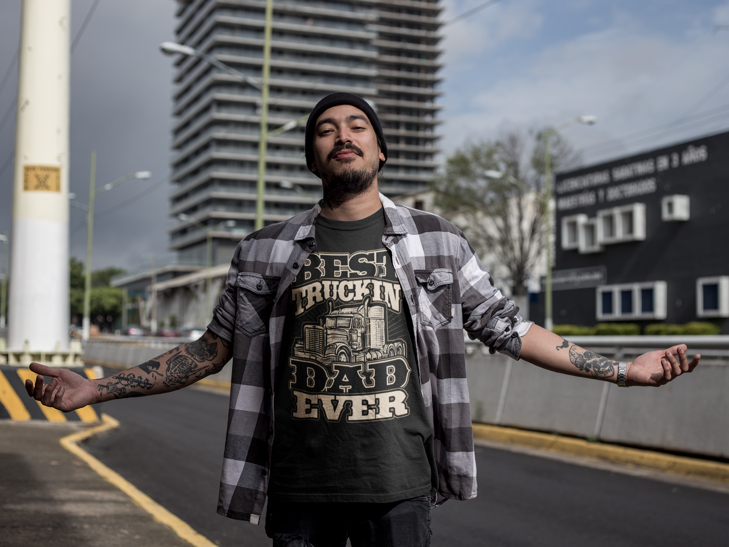 Best Truckin' Dad Ever T-Shirt | Unisex Softstyle Tee, Father's Day Gift, Dad Humor Shirt, Truck Driver Apparel, Gift for Dad